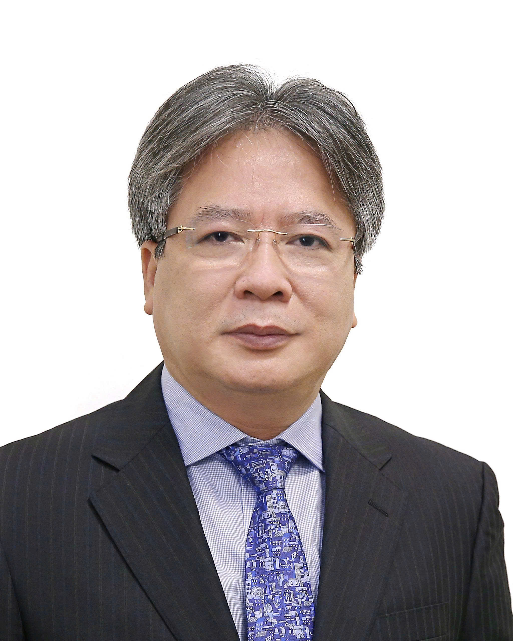 GS. Trần Bình Giang